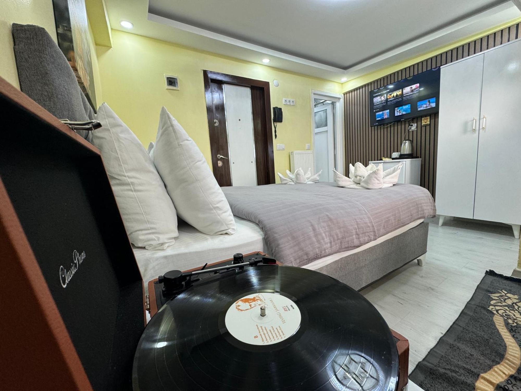 Ozer Hotel & Apartments Istanbul Bagian luar foto