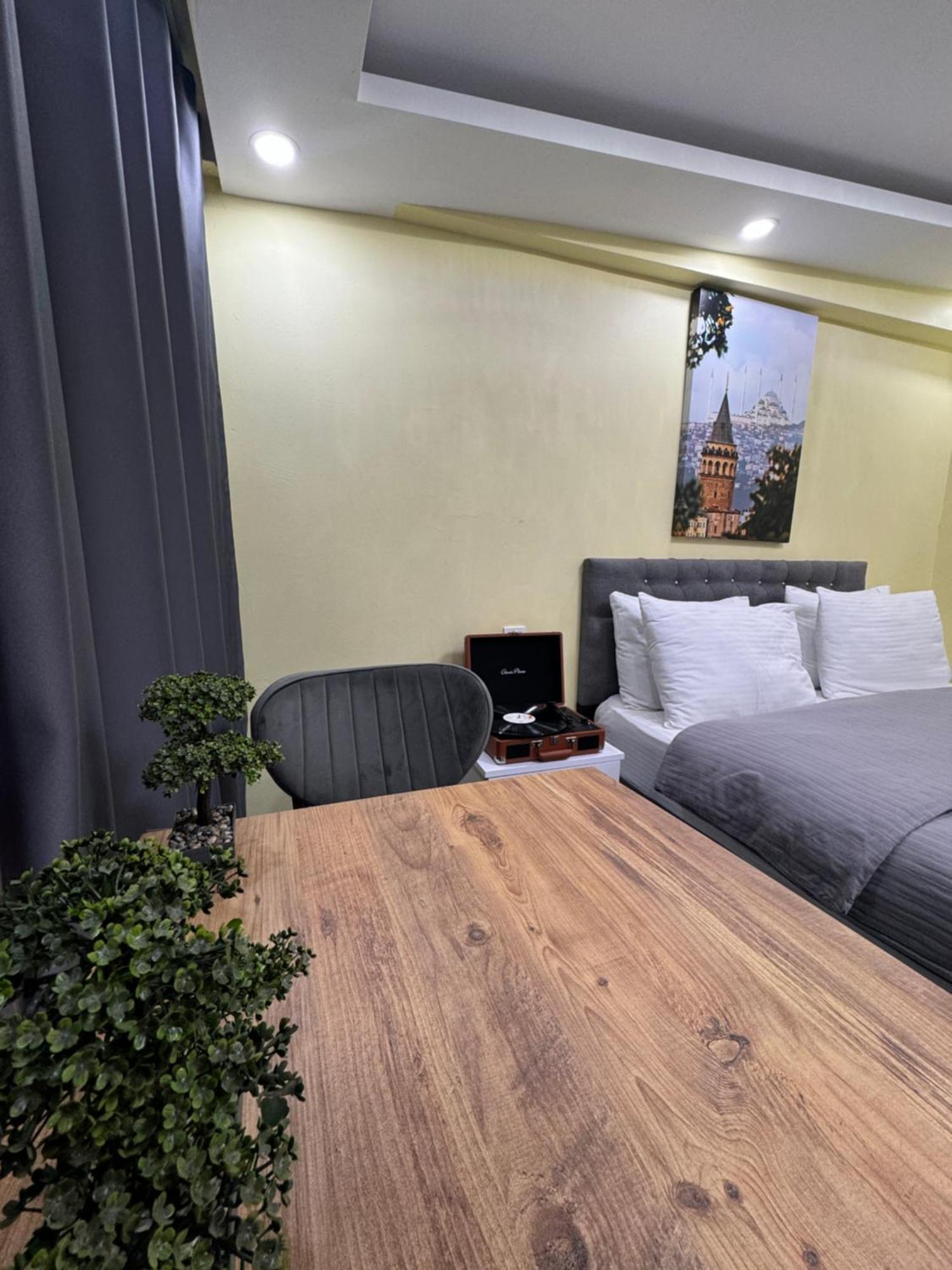 Ozer Hotel & Apartments Istanbul Bagian luar foto