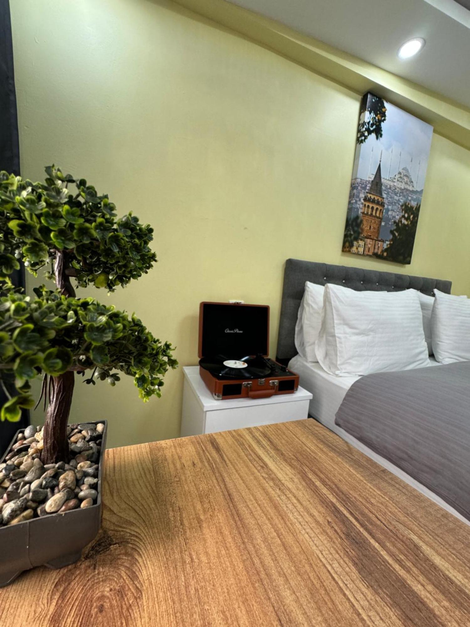 Ozer Hotel & Apartments Istanbul Bagian luar foto