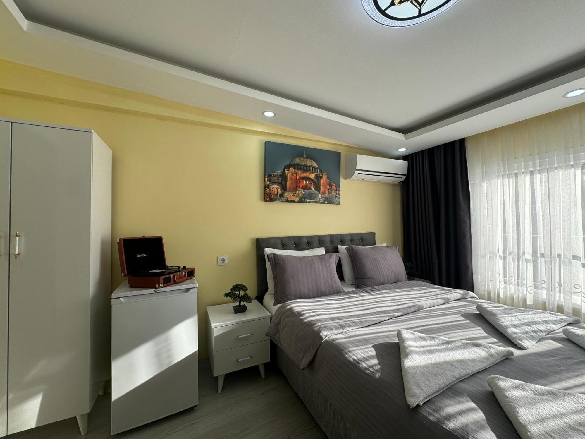 Ozer Hotel & Apartments Istanbul Bagian luar foto