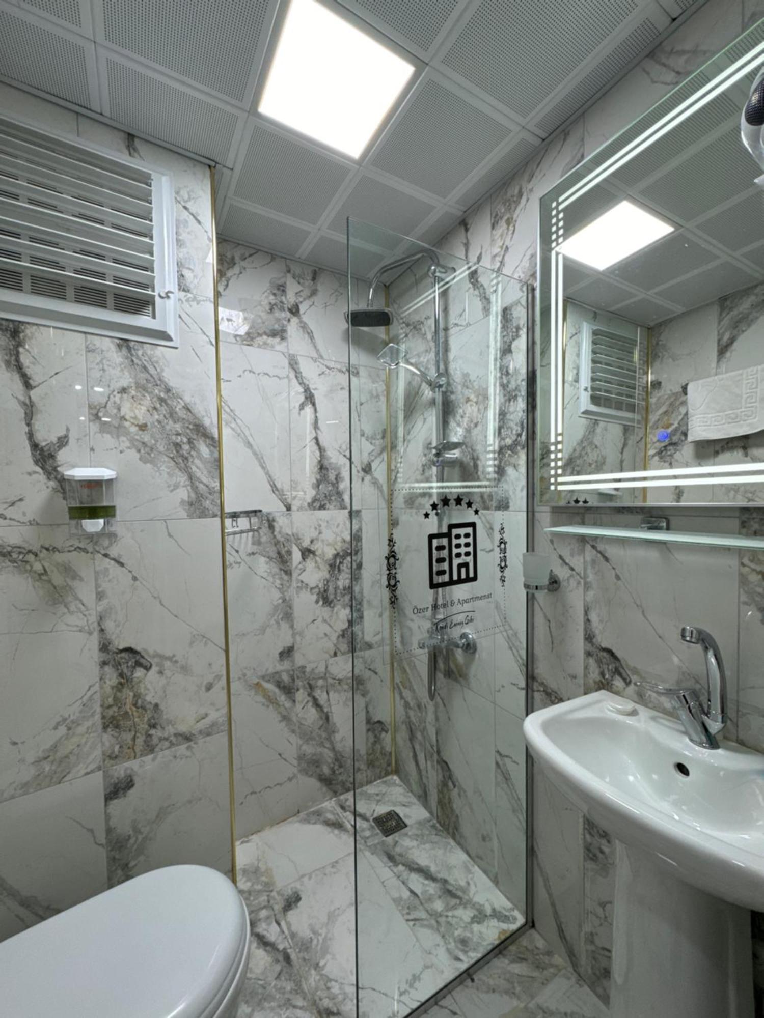 Ozer Hotel & Apartments Istanbul Bagian luar foto